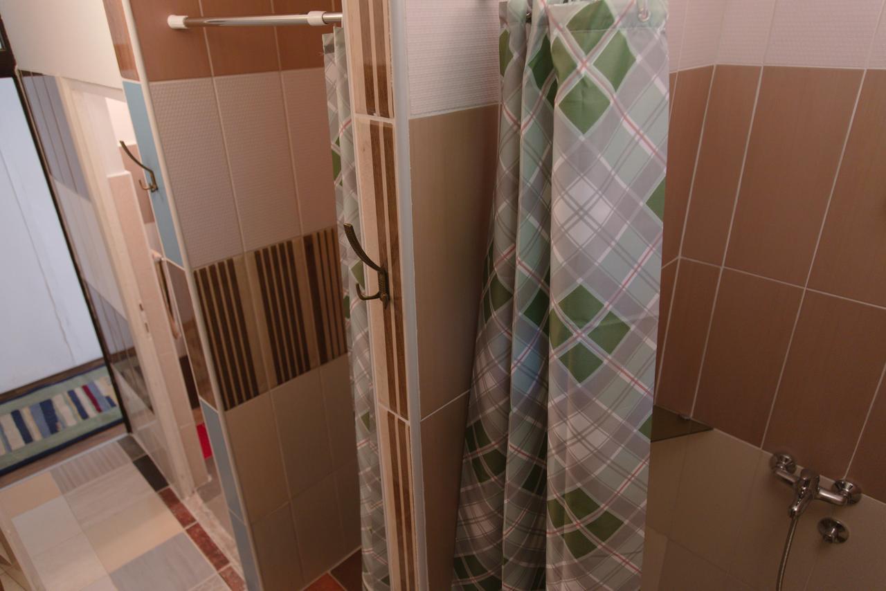 Hostel Belgrade Shungit Dragana Jeftica Br 10 エクステリア 写真